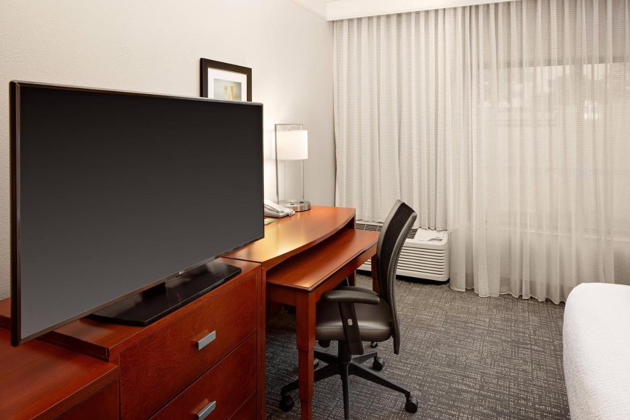 Courtyard By Marriott Rice 3* Houston