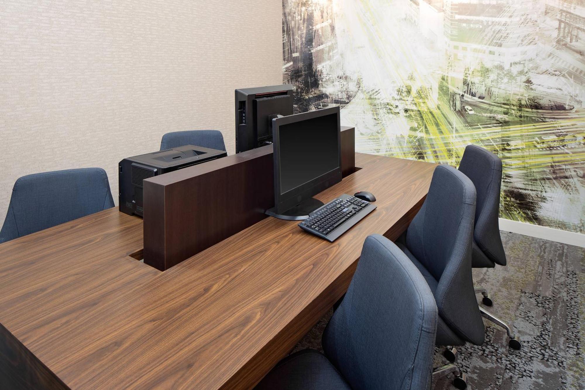 Hotel Courtyard By Marriott Rice
