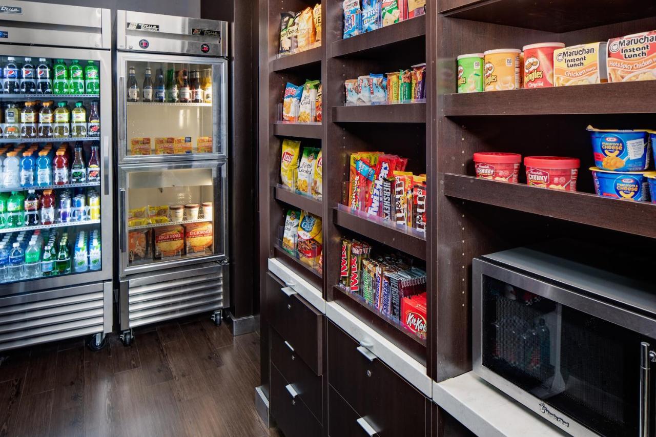 Courtyard By Marriott Rice Hotel 3*