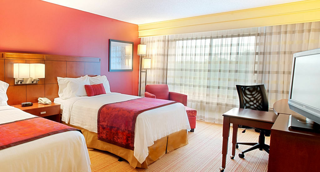 Courtyard By Marriott Rice